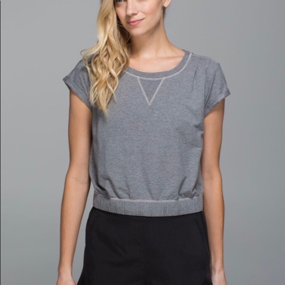 Lululemon Roll Up Crop Top Grey 2